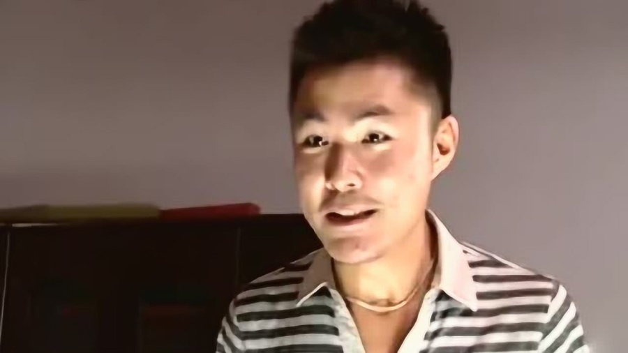 色老板最新地址揭秘，追梦人的加油站，成就感的源泉与变化中的自信之路