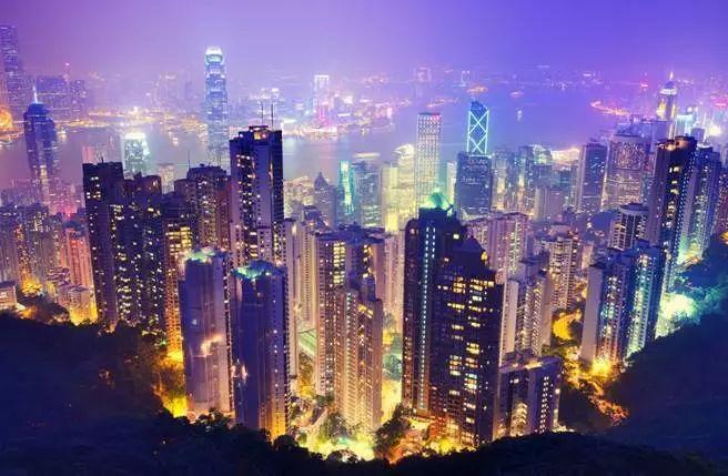 香港最新高楼规划与独特小巷风情共存