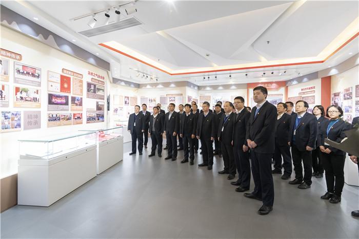 东华科技引领科技创新，开启发展新征程的公告